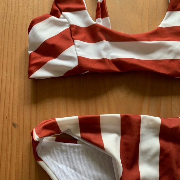 Bikini - Picture 4 of 6